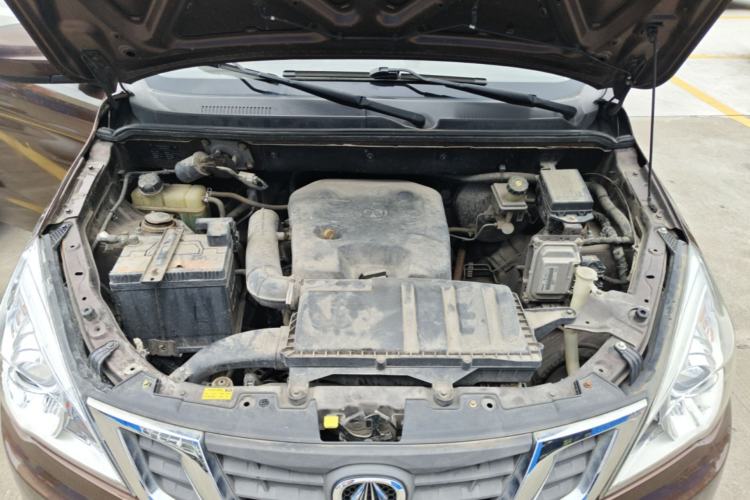 Used BAIC Weiwang M20 2017 1.5L M20S Basic Version DAM15DL Engine Bay