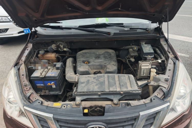 Used BAIC Weiwang M20 2017 1.5L M20S Basic Version DAM15DL Engine Bay