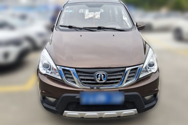 Used BAIC Weiwang M20 2017 1.5L M20S Basic Version DAM15DL Front