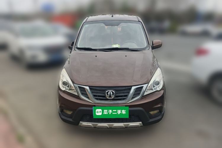 Used BAIC Weiwang M20 2017 1.5L M20S Basic Version DAM15DL Front