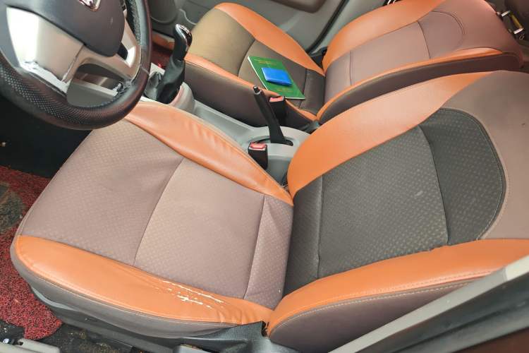 Used BAIC Weiwang M20 2017 1.5L M20S Basic Version DAM15DL Left Front Seat