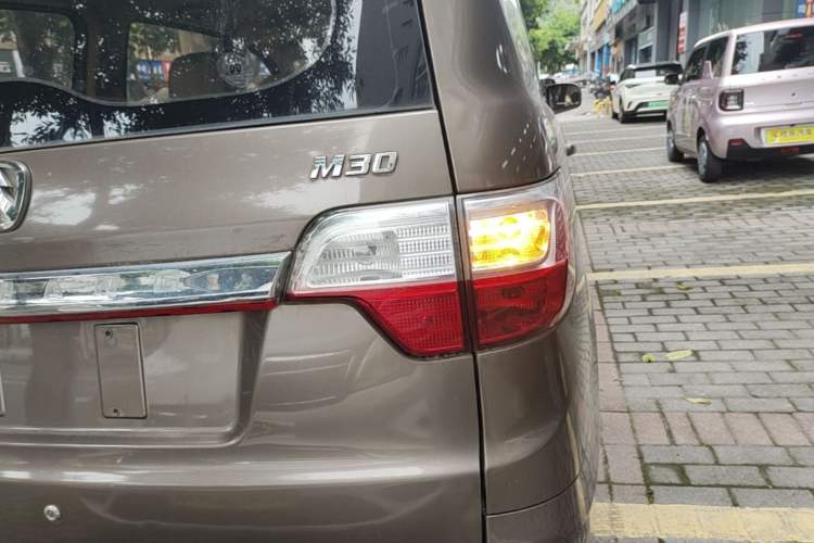 Used BAIC Weiwang M20 2017 1.5L M20S Basic Version DAM15DL Right Rear Taillight