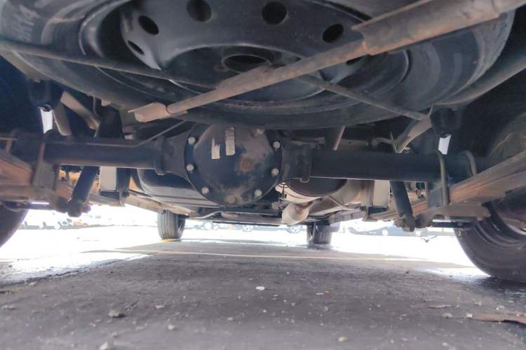Used BAIC Weiwang M20 2017 1.5L M20S Basic Version DAM15DL Chassis Rear