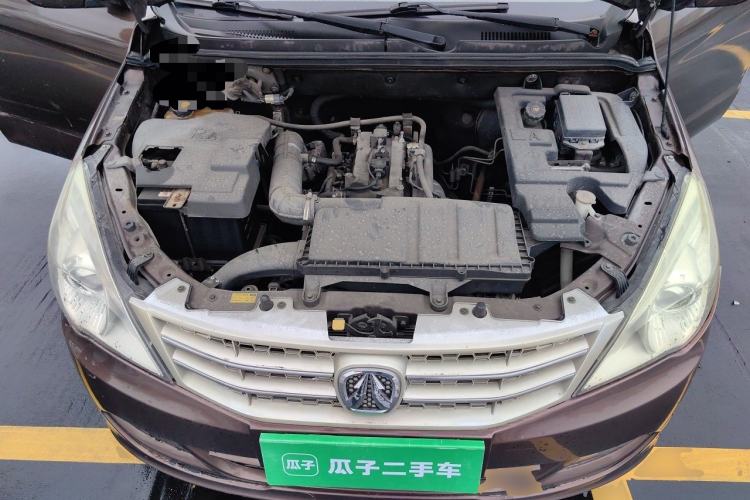 Used BAIC Weiwang M20 2017 1.5L M20S Basic Version DAM15DL Engine Bay