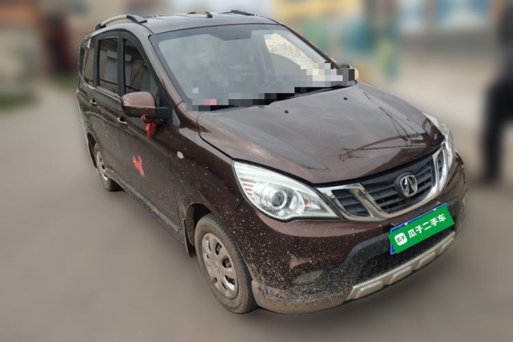 Used BAIC Weiwang M20 2017 1.5L M20S Basic Version DAM15DL Front Right 45 Deg