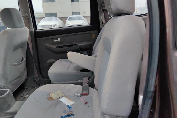 Used BAIC Weiwang M20 2017 1.5L M20S Basic Version DAM15DL Left Rear Seat