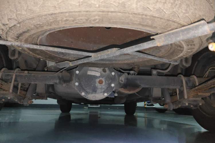 Used BAIC Weiwang M20 2017 1.5L M20S Basic Version DAM15DL Chassis Rear