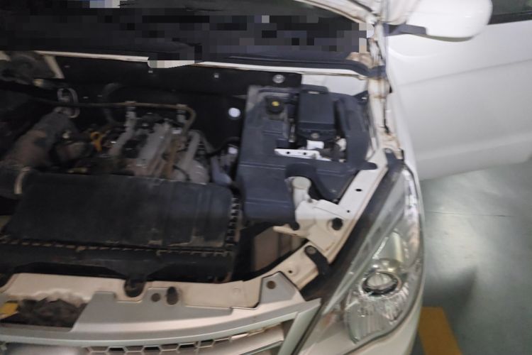Used BAIC Weiwang M20 2017 1.5L M20S Basic Version DAM15DL Engine Bay Left