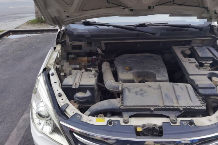 Used BAIC Weiwang M20 2017 1.5L M20S Basic Version DAM15DL Engine Bay Right