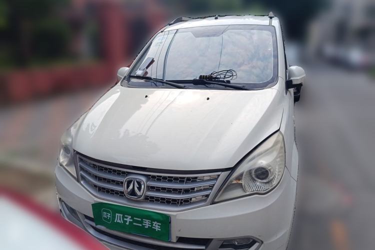 Used BAIC Weiwang M20 2017 1.5L M20S Basic Version DAM15DL Front