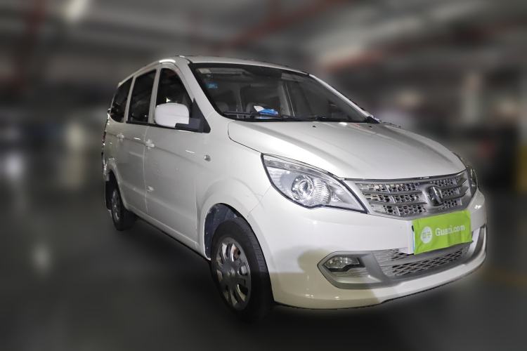 Used BAIC Weiwang M20 2017 1.5L M20S Basic Version DAM15DL Front Right 45 Deg