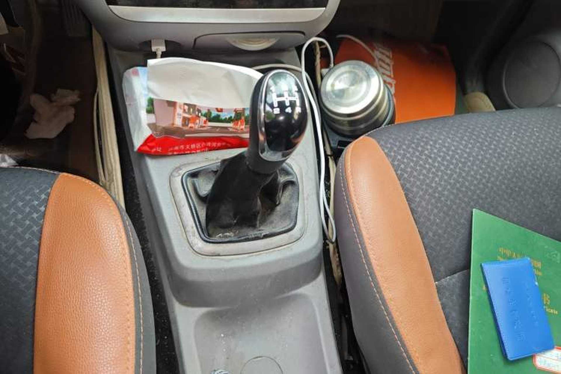 Used BAIC Weiwang M20 2017 1.5L M20S Basic Version DAM15DL Gear Lever