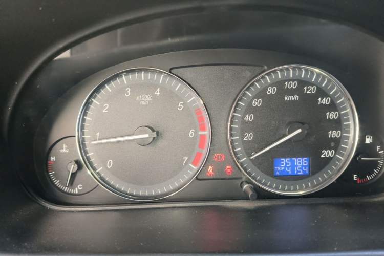 Used BAIC Weiwang M20  Instrument Cluster