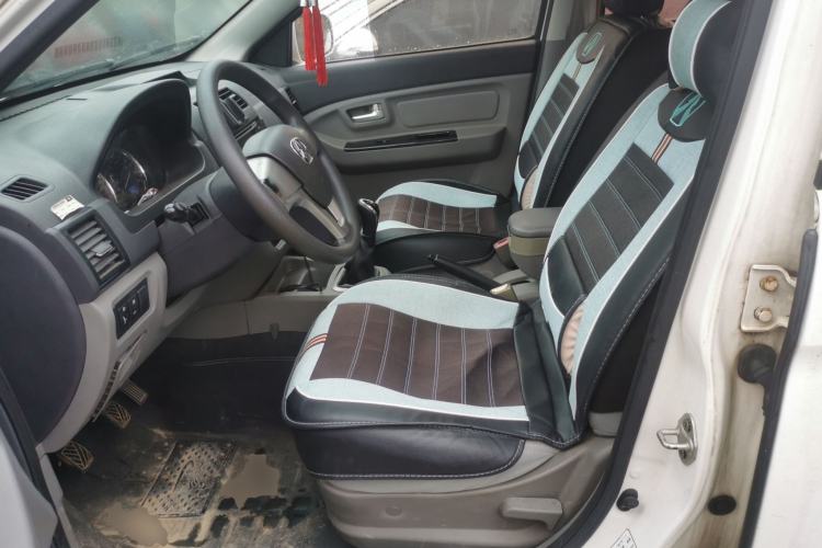 Used BAIC Weiwang M20 2017 1.5L M20S Basic Version DAM15DL Left Front Seat