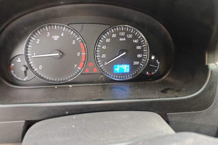 Used BAIC Weiwang M20 2017 1.5L M20S Basic Version DAM15DL Odometer Close Up