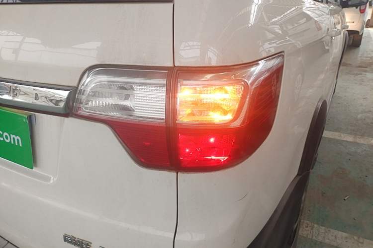 Used BAIC Weiwang M20 2017 1.5L M20S Basic Version DAM15DL Right Rear Taillight
