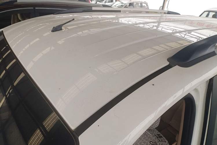 Used BAIC Weiwang M20 2017 1.5L M20S Basic Version DAM15DL Roof