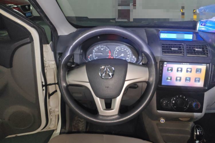 Used BAIC Weiwang M20 2017 1.5L M20S Basic Version DAM15DL Steering Wheel