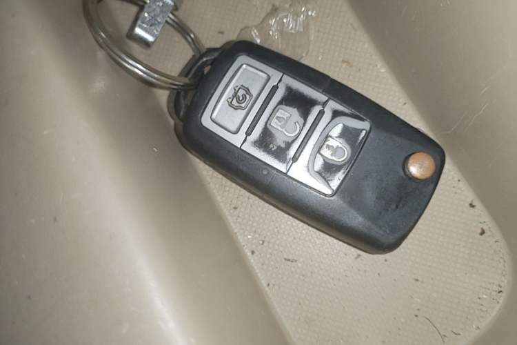 Used BAIC Weiwang M20 2017 1.5L M20S Basic Version DAM15DL Vehicle Key