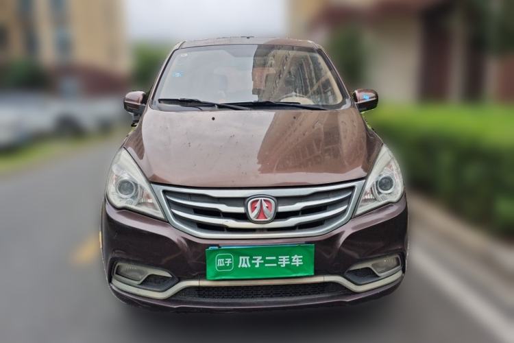 Used BAIC Weiwang M30  Front