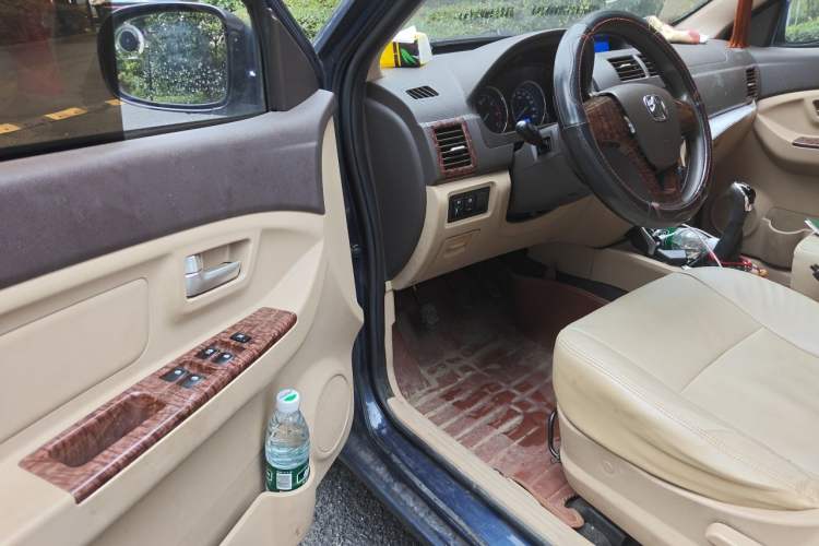 Used BAIC Weiwang M30 2015 1.5L Comfort version DAM15 Driver Seat