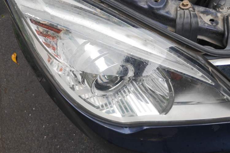 Used BAIC Weiwang M30 2015 1.5L Comfort version DAM15 Right Front Headlight