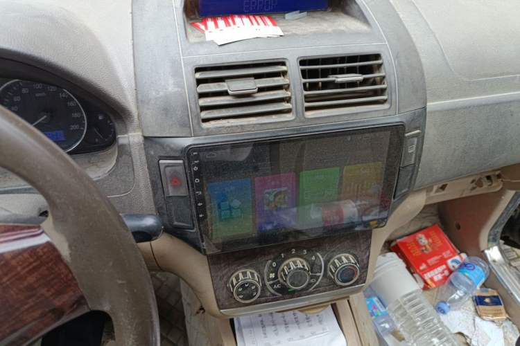 Used BAIC Weiwang M30 2015 1.5L Comfort Version BJ415B Audio And AC Panel