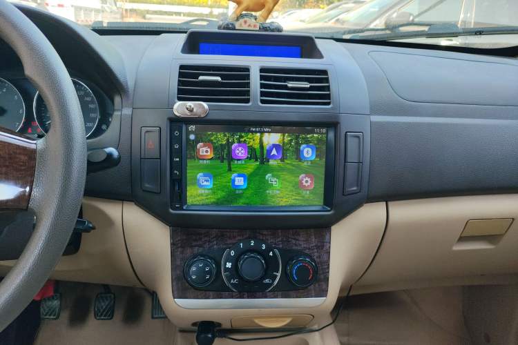 Used BAIC Weiwang M30 2015 1.5L Basic Version DAM15 Audio And AC Panel