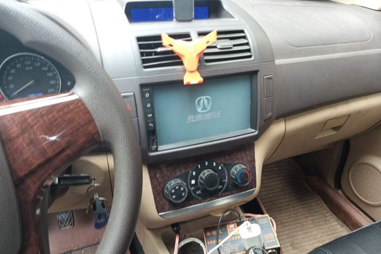 Used BAIC Weiwang M30 2015 1.5L Basic Version DAM15 Audio And AC Panel