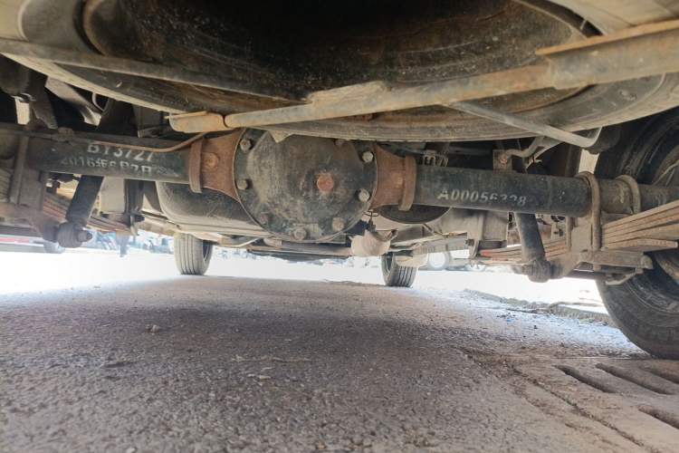 Used BAIC Weiwang M30 2015 1.5L Basic Version DAM15 Chassis Rear