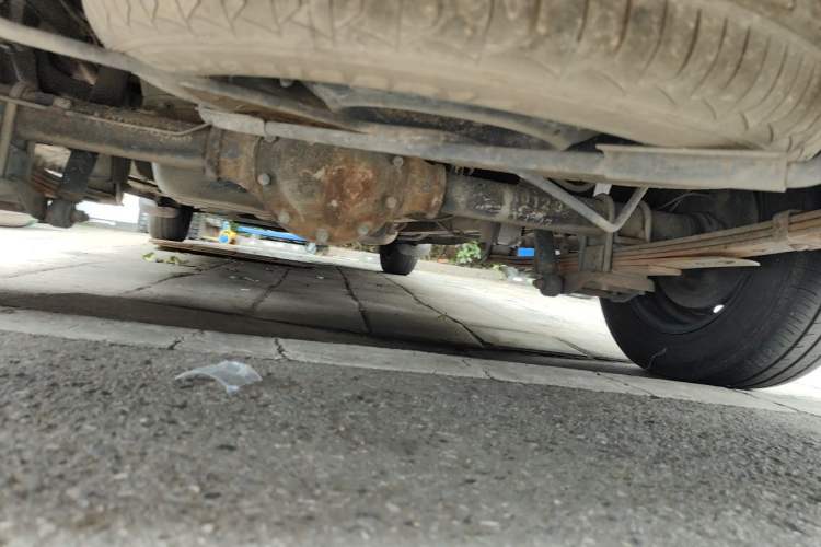 Used BAIC Weiwang M30 2015 1.5L Basic Version DAM15 Chassis Rear