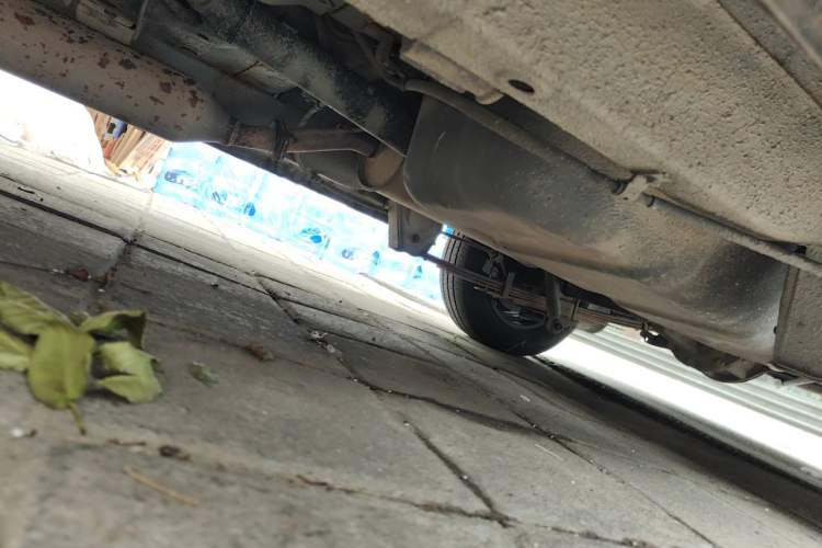 Used BAIC Weiwang M30 2015 1.5L Basic Version DAM15 Chassis Rear Left