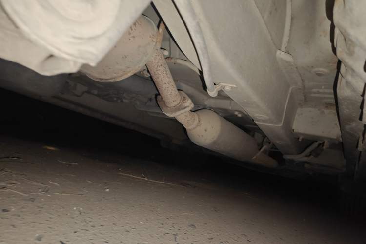 Used BAIC Weiwang M30 2015 1.5L Basic Version DAM15 Chassis Rear Right