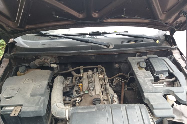 Used BAIC Weiwang M30 2015 1.5L Basic Version DAM15 Engine Bay