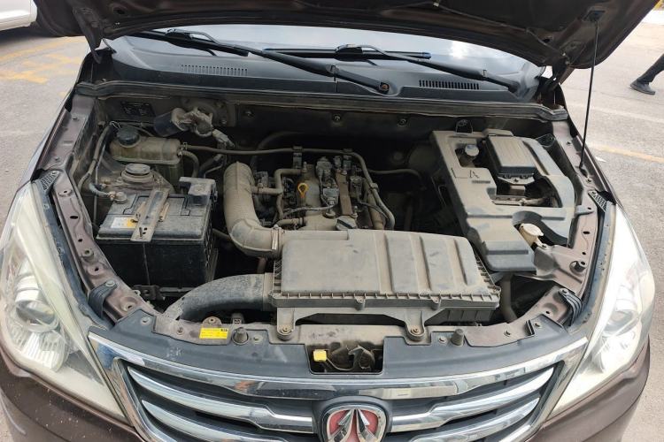 Used BAIC Weiwang M30 2015 1.5L Comfort version DAM15 Engine Bay