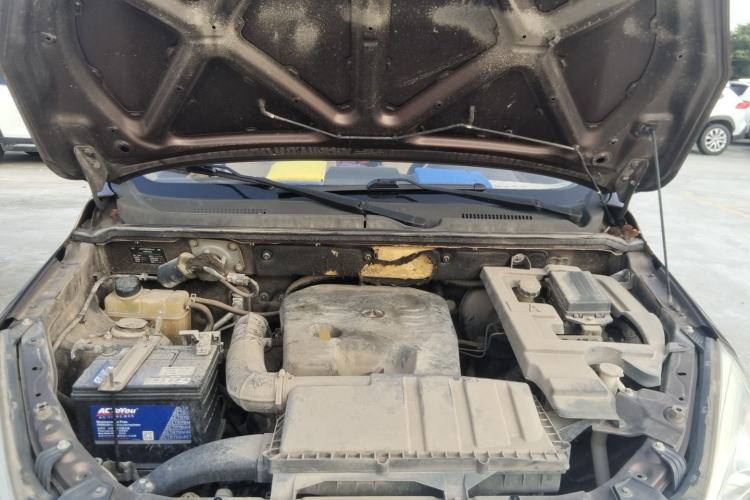 Used BAIC Weiwang M30 2015 1.5L Basic Version DAM15 Engine Bay