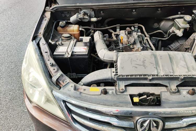 Used BAIC Weiwang M30 2015 1.5L Basic Version DAM15 Engine Bay Right