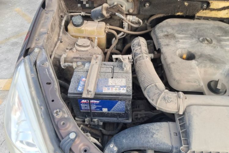 Used BAIC Weiwang M30 2015 1.5L Basic Version DAM15 Engine Bay Right