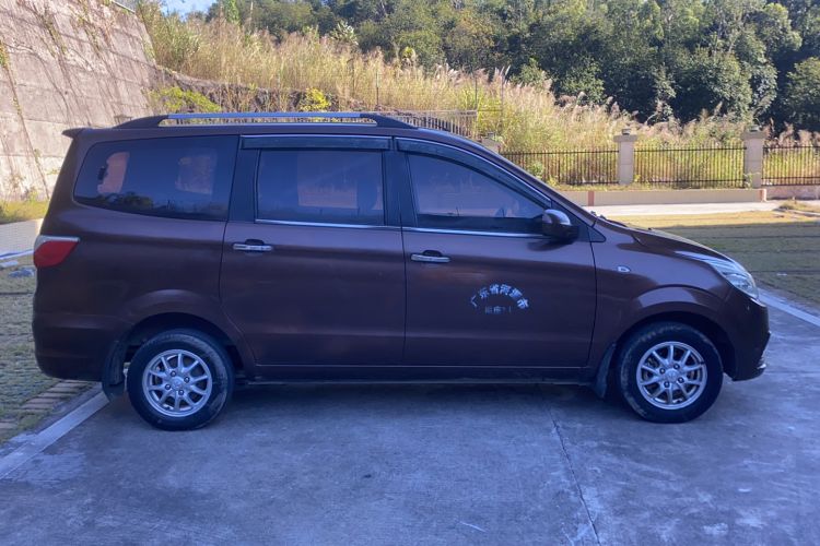 Used BAIC Weiwang M30 2015 1.5L Comfort version DAM15 Exterior 2