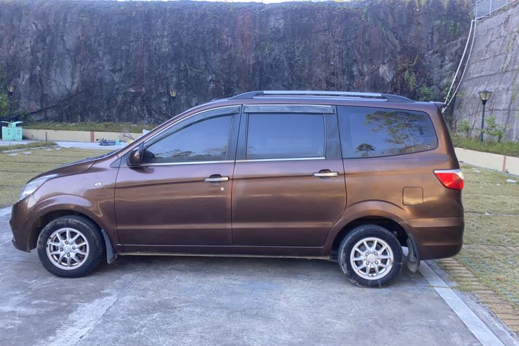 Used BAIC Weiwang M30 2015 1.5L Comfort version DAM15 Exterior 5