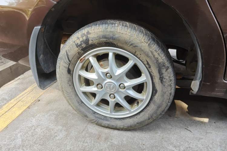 Used BAIC Weiwang M30 2015 1.5L Comfort version DAM15 Exterior 5