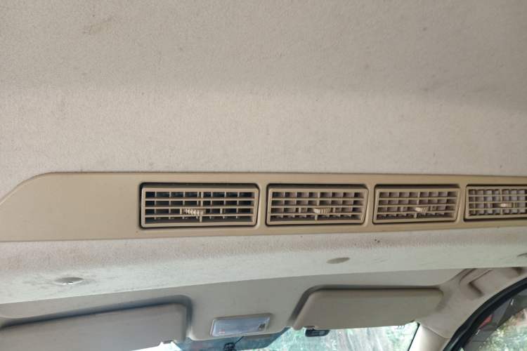 Used BAIC Weiwang M30 2015 1.5L Basic Version DAM15 Headliner