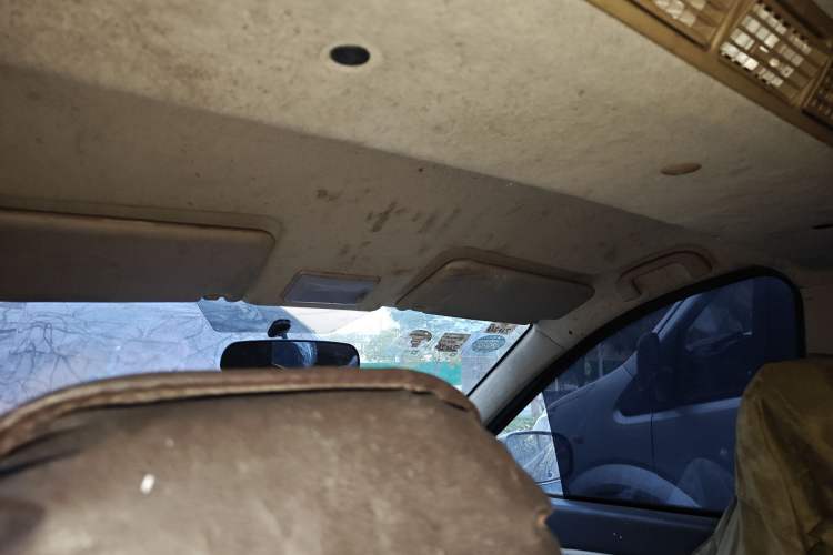 Used BAIC Weiwang M30 2015 1.5L Basic Version DAM15 Headliner