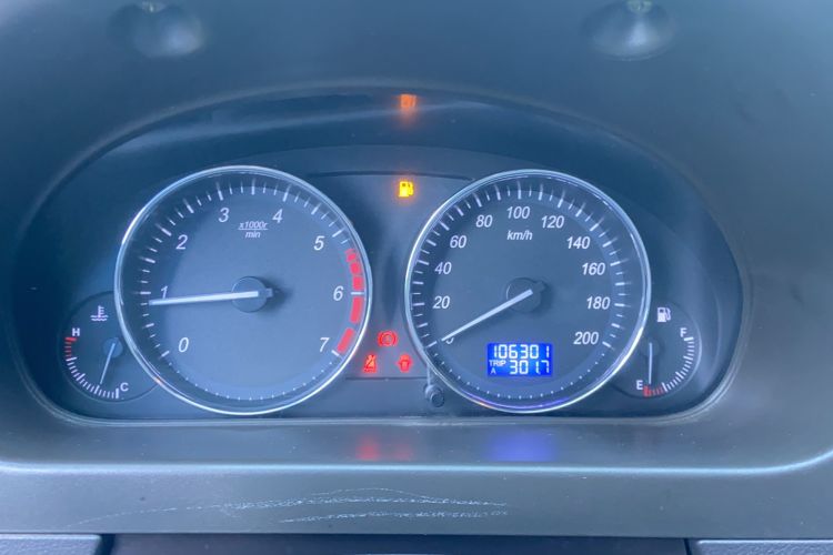 Used BAIC Weiwang M30 2015 1.5L Comfort version DAM15 Instrument Cluster