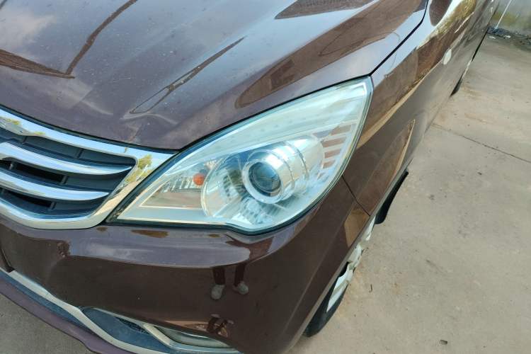 Used BAIC Weiwang M30 2015 1.5L Basic Version DAM15 Left Front Headlight