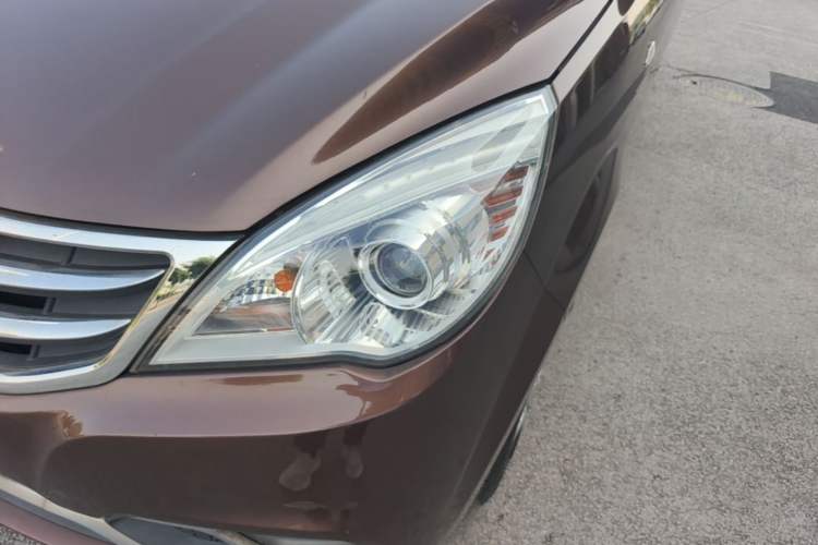 Used BAIC Weiwang M30 2015 1.5L Basic Version DAM15 Left Front Headlight