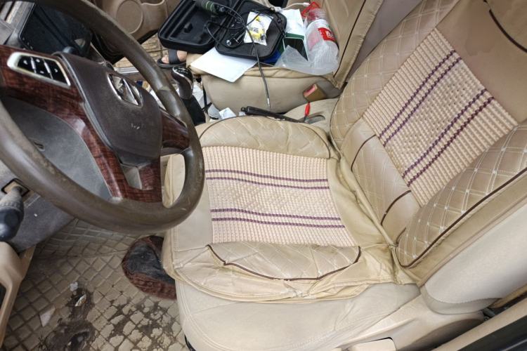 Used BAIC Weiwang M30 2015 1.5L Comfort Version BJ415B Left Front Seat
