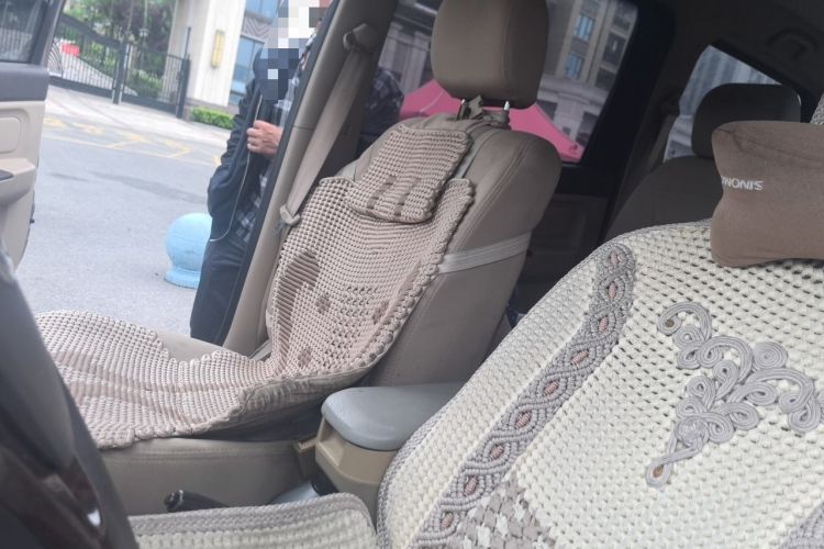 Used BAIC Weiwang M30 2015 1.5L Basic Version DAM15 Left Front Seat