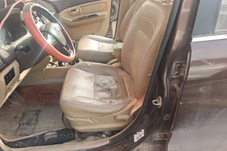 Used BAIC Weiwang M30 2015 1.5L Basic Version DAM15 Left Front Seat