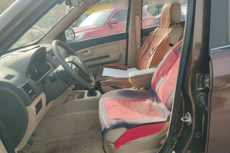 Used BAIC Weiwang M30 2015 1.5L Basic Version DAM15 Left Front Seat